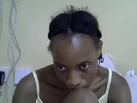 Snapshot of Iam_Rona chatting on January 24, 2025, 1:36 pm Iam Rona online show from January 24, 2025, 1:36 pm