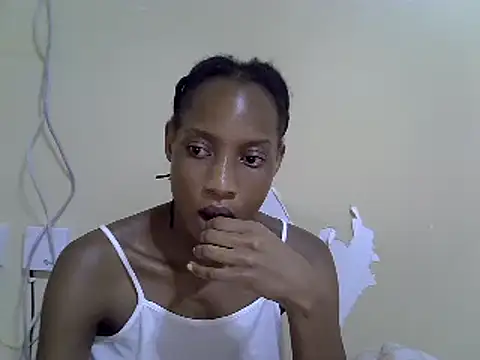 Snapshot of Iam_Rona chatting on February 1, 2025, 8:37 pm Iam Rona online show from February 1, 2025, 8:37 pm