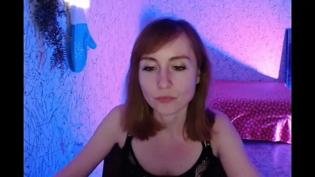 Athena Richards online show from February 19, 2025, 3:38 pm