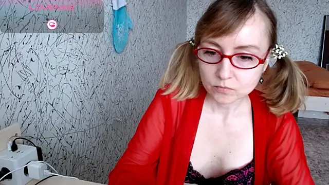 Athena Richards online show from March 29, 2026, 8:03 am