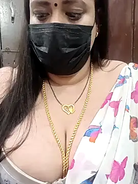 ashikaa r online show from January 17, 2025, 3:32 pm