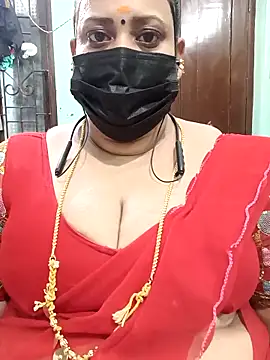 Snapshot of ashikaa_r chatting on May 5, 2026, 5:43 pm ashikaa r online show from May 5, 2026, 5:43 pm