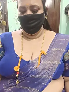 Snapshot of ashikaa_r chatting on July 22, 2026, 1:47 pm ashikaa r online show from July 22, 2026, 1:47 pm