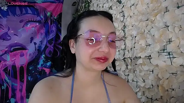 barbarablade online show from March 18, 2026, 6:22 pm