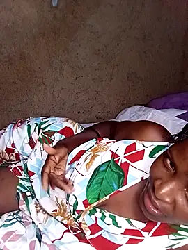 pretty prickle online show from November 18, 2025, 2:54 pm