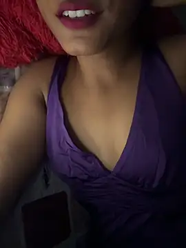 Snapshot of Hot_Goldengirl chatting on September 20, 2025, 10:55 pm Hot Goldengirl online show from September 20, 2025, 10:55 pm