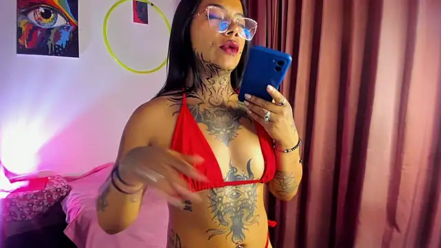 Snapshot of nicole_volkov chatting on December 10, 2024, 3:41 am nicole volkov online show from December 10, 2024, 3:41 am