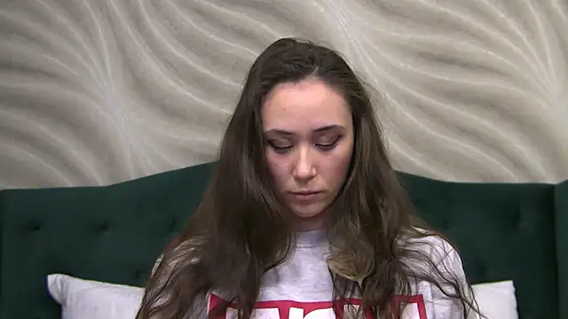 AliceMunro online show from January 12, 2025, 10:22 pm