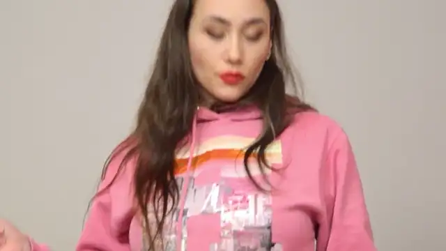 AliceMunro online show from February 17, 2025, 1:25 am