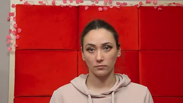 AliceMunro online show from February 22, 2025, 9:15 pm