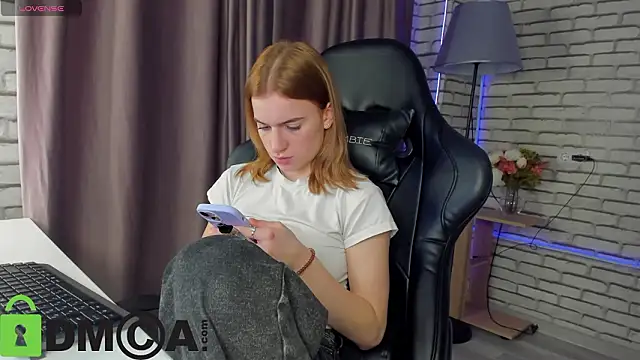 Stacey Brown online show from February 3, 2026, 1:04 am