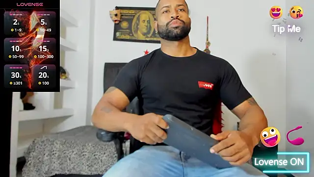 MattRodriguez9 online show from February 1, 2026, 11:53 am