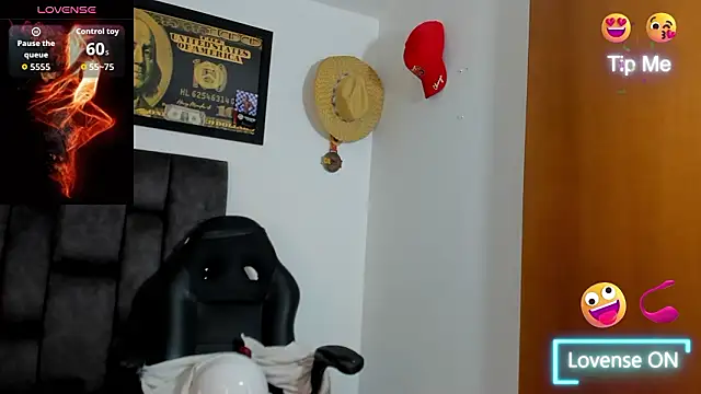 MattRodriguez9 online show from March 16, 2026, 11:03 am