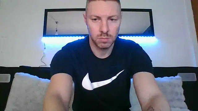 Snapshot of Fit4fun24 chatting on March 6, 2026, 6:37 pm Fit4fun24 online show from March 6, 2026, 6:37 pm