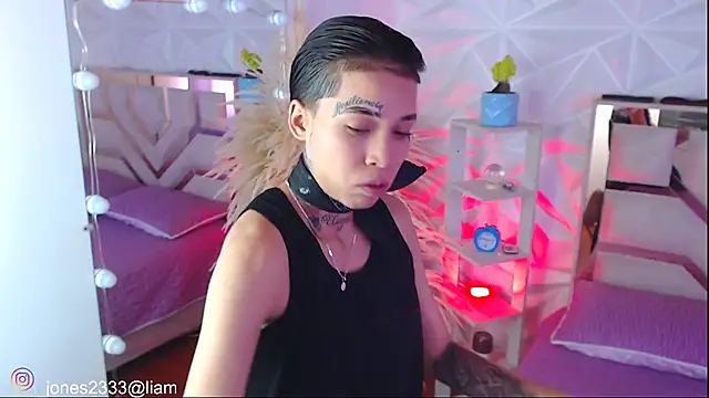 Jonesliam23 online show from September 20, 2025, 7:15 pm