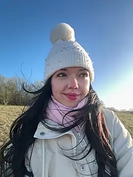 Snapshot of Vanesskaa chatting on March 28, 2026, 5:12 pm Vanesskaa online show from March 28, 2026, 5:12 pm