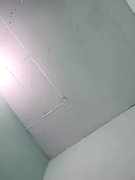 Luisf1267 online show from April 6, 2026, 4:32 am