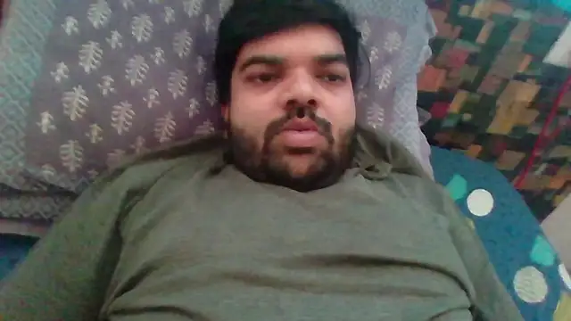 Snapshot of whoreboi98 chatting on March 10, 2026, 10:42 am whoreboi98 online show from March 10, 2026, 10:42 am
