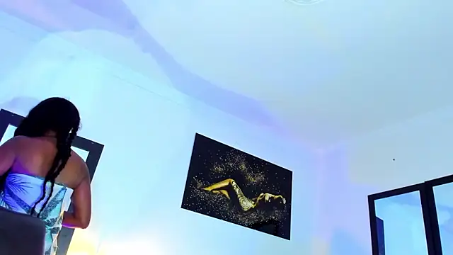 KimberlyBanks2 online show from February 4, 2026, 10:10 am