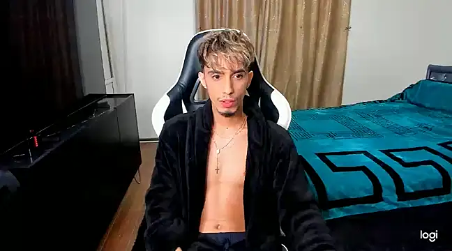 Snapshot of se6model chatting on January 2, 2025, 11:27 pm se6model online show from January 2, 2025, 11:27 pm