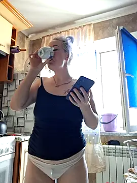 Snapshot of Tina_Alev chatting on July 6, 2026, 5:48 am Tina Alev online show from July 6, 2026, 5:48 am