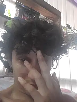 pedrodavid  online show from April 12, 2026, 1:49 pm