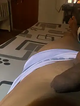 Snapshot of rafanovinho19 chatting on January 13, 2025, 11:52 am rafanovinho19 online show from January 13, 2025, 11:52 am