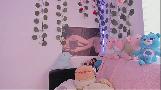 moonliiiight1 online show from April 11, 2026, 5:06 pm