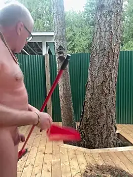 Snapshot of twist699 chatting on December 20, 2025, 8:38 pm twist699 online show from December 20, 2025, 8:38 pm