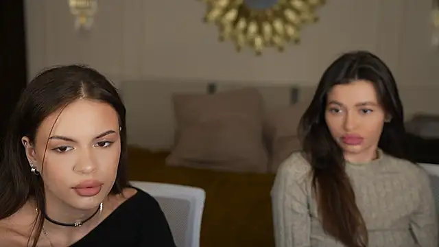 Gabriella054 online show from March 17, 2025, 8:07 am