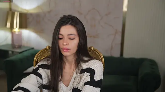 Gabriella054 online show from April 11, 2026, 7:13 am