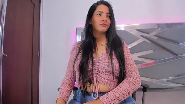 Snapshot of DashaFoxxx chatting on January 6, 2025, 12:57 pm DashaFoxxx online show from January 6, 2025, 12:57 pm