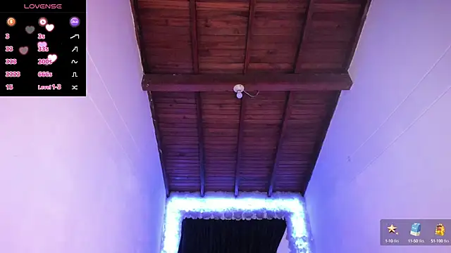 Snapshot of Mariana_Hasper_ chatting on January 7, 2025, 1:17 am Mariana Hasper  online show from January 7, 2025, 1:17 am