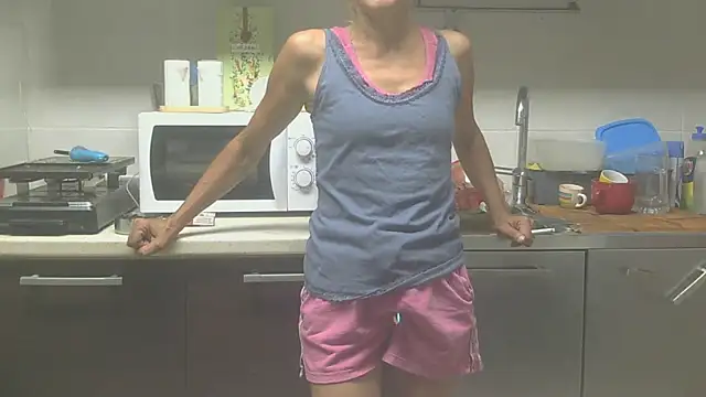 Snapshot of couplemilf2 chatting on July 1, 2026, 6:51 pm couplemilf2 online show from July 1, 2026, 6:51 pm