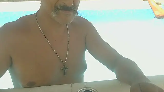 Snapshot of couplemilf2 chatting on July 11, 2026, 12:41 pm couplemilf2 online show from July 11, 2026, 12:41 pm