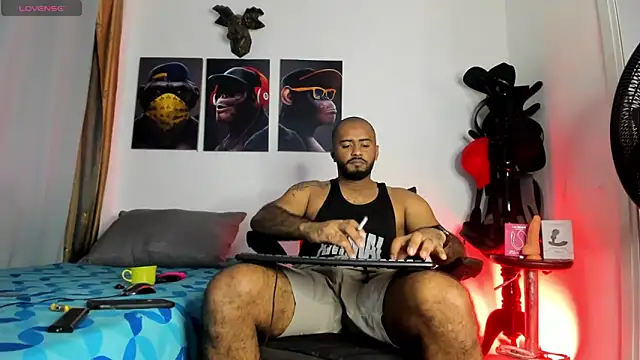 Snapshot of Hardboy_latin chatting on May 20, 2026, 3:02 am Hardboy latin online show from May 20, 2026, 3:02 am