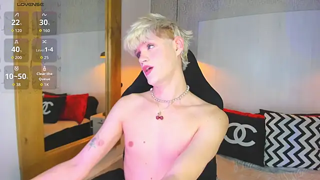 VladHellsing4 online show from February 8, 2026, 3:37 pm