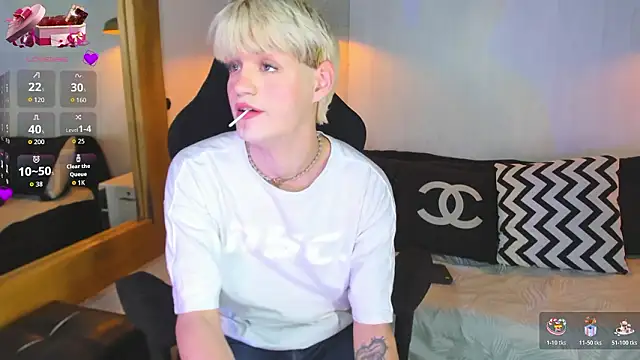 VladHellsing4 online show from March 7, 2026, 2:25 pm