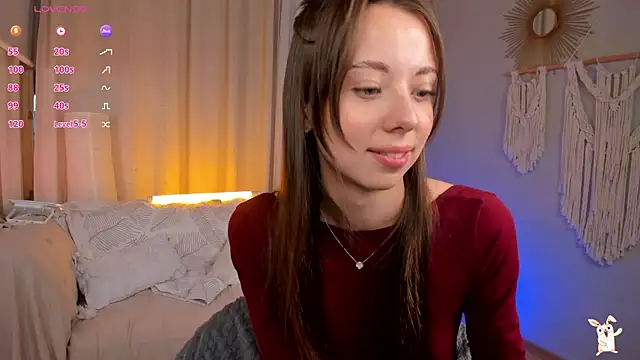 Goldy Grace  online show from February 5, 2026, 11:59 am