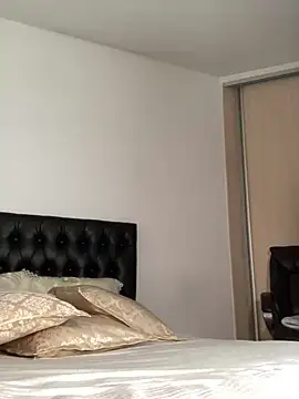 Snapshot of Goddess_Squirt_ chatting on May 11, 2026, 2:17 am Goddess Squirt online show from May 11, 2026, 2:17 am