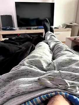 Snapshot of Ben291113 chatting on November 12, 2025, 9:53 am Ben291113 online show from November 12, 2025, 9:53 am