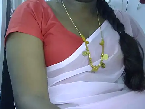 Hot akshara online show from September 26, 2025, 3:27 pm