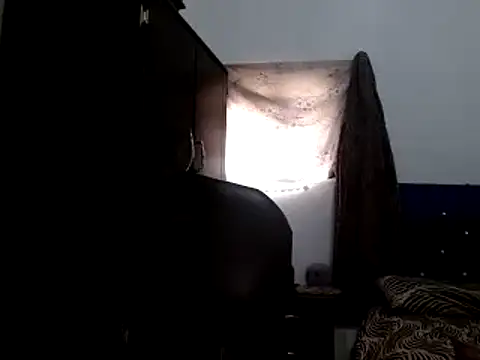 Snapshot of miriam775 chatting on December 21, 2024, 4:46 pm miriam775 online show from December 21, 2024, 4:46 pm