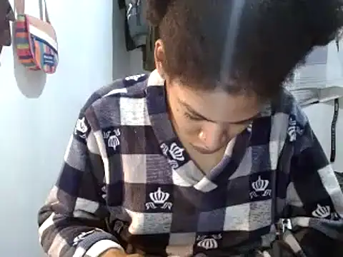 Snapshot of miriam775 chatting on December 29, 2024, 10:12 am miriam775 online show from December 29, 2024, 10:12 am