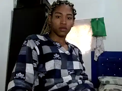 Snapshot of miriam775 chatting on January 7, 2025, 12:41 pm miriam775 online show from January 7, 2025, 12:41 pm