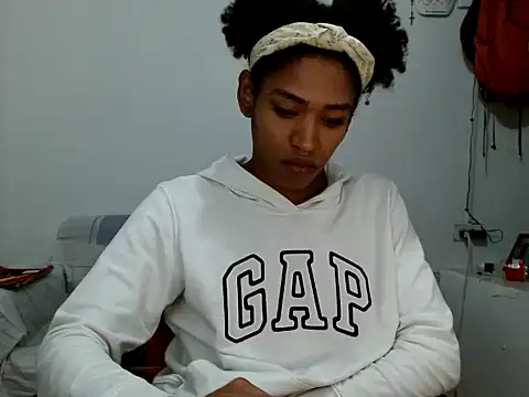 Snapshot of miriam775 chatting on October 2, 2025, 3:57 am miriam775 online show from October 2, 2025, 3:57 am