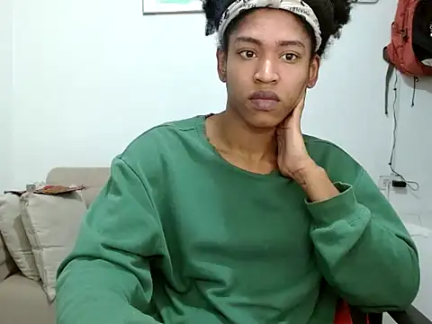 Snapshot of miriam775 chatting on February 28, 2026, 8:10 pm miriam775 online show from February 28, 2026, 8:10 pm