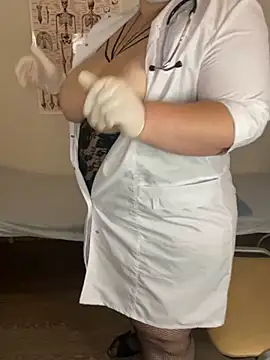 Snapshot of Tania-myr87_ZD chatting on December 15, 2024, 9:45 am Tania-myr87 ZD online show from December 15, 2024, 9:45 am