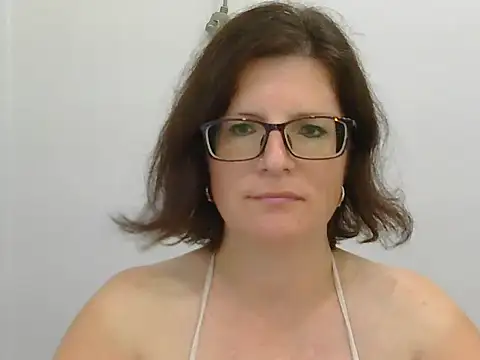 CrimsonMistress online show from February 9, 2025, 3:11 am