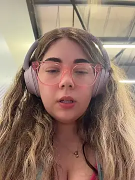 brooklynivy online show from June 30, 2026, 12:39 pm